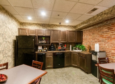 1000 m² Business center property for rent in Louisville, KY, N 7th St (40202) - 12 | MatchOffice