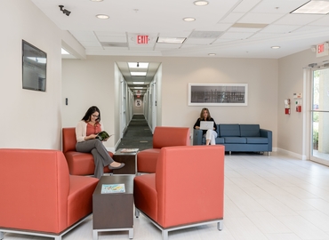 200 m² Serviced office building up for rent in Weston, FL, Executive Park Drive 2645 (33331) - 4 | MatchOffice.com