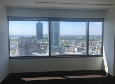 4844 m² Business park in Jersey City, NJ, 95 Christopher Columbus Drive  (07302) - 109 | MatchOffice