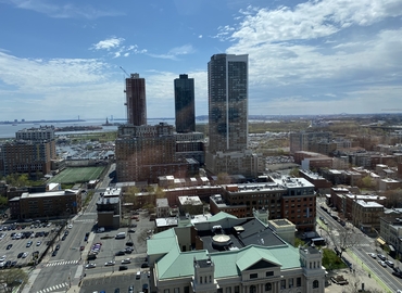 4844 m² Business center in Jersey City, NJ, 95 Christopher Columbus Drive  (07302) - 175 | MatchOffice