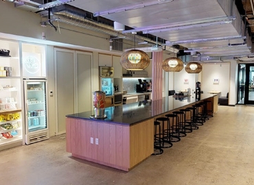 150 m² Shared workspace  in Dallas, TX, 3090 Nowitzki Way Suite 300 (75219) - 0 | MatchOffice