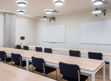 150 m² Business space place up for rent in Dallas, TX, 5960 Berkshire Lane (75225) - 3 | MatchOffice.com