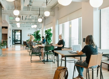200 m² Coworking  in Houston Central, TX, 2700 Post Oak Blvd  (77056) - 0 | MatchOffice