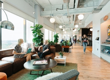 200 m² Coworking space  in Houston Central, TX, 2700 Post Oak Blvd  (77056) - 2 | MatchOffice.com