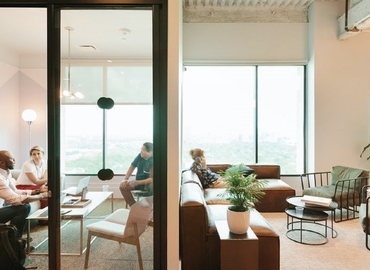 200 m² Serviced office place up for rent in Houston Central, TX, 2700 Post Oak Blvd  (77056) - 5 | MatchOffice.com