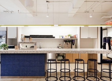 500 m² Coworking space  in Glendale, CA, 611 North Brand Boulevard  (91203) - 3 | MatchOffice.com