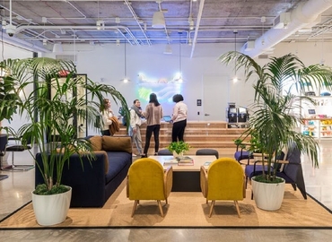 50 m² Coworking space  in Minneapolis, MN, 729 N Washington Ave Suite 600 (55401) - 7 | MatchOffice.com