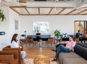 150 m² Shared office  in Newport Beach, CA, 4041 MacArthur Blvd (92660) - 0 | MatchOffice