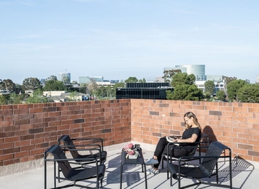 150 m² Shared office  in Newport Beach, CA, 4041 MacArthur Blvd (92660) - 2 | MatchOffice.com