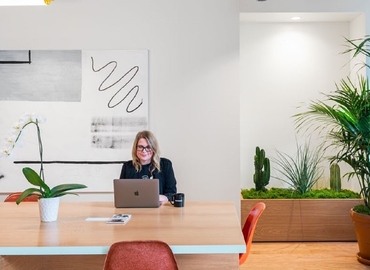 150 m² Business center building up for rent in Phoenix, AZ,  101 North 1st Ave  (85003) - 5 | MatchOffice