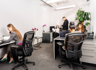 50 m² Shared workspace  in New York Midtown West, NY, 462 7th Avenue (10018) - 0 | MatchOffice.com