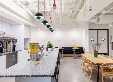 150 m² Business space place up for rent in New York City, NY, 300 Morris Street  (27701) - 7 | MatchOffice