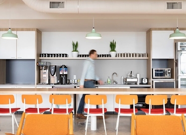 150 m² Business space property up for rent in Emeryville, CA, 1900 Powell Street  (94608) - 7 | MatchOffice.com