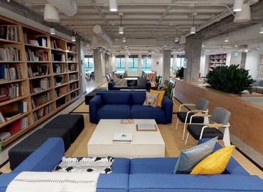 500 m² Business center building for rent in Oakland, CA, 2201 Broadway (94612) - 1 | MatchOffice