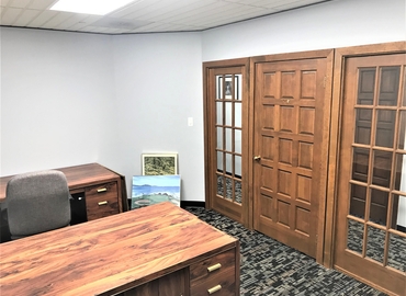 500 m² Business park place up for rent in Chicago, IL, West Butterfield Road 340 (60126) - 2 | MatchOffice.com