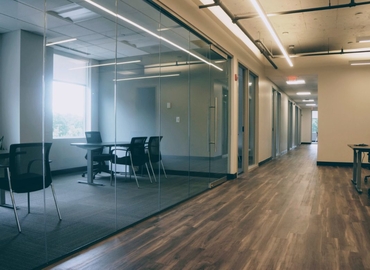 431 m² Serviced office in Bethesda, MD, 4701 Sangamore Road (20816) - 2 | MatchOffice