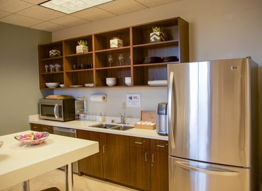 Virtual business address in Newport Beach, CA, 23 Corporate Plaza Dr (92660) - 2 | MatchOffice.com