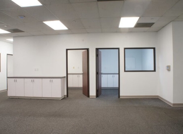 26910 m² Serviced office in Santa Fe Springs, CA, 8741 Pioneer Blvd (90670) - 0 | MatchOffice