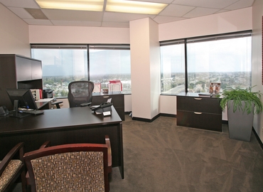 Virtual office space in Huntington Beach, CA, 17011 Beach Blvd. (92647) - 9 | MatchOffice.com