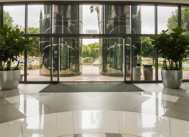 Virtual office space in San Diego, CA, 8880 Rio San Diego Drive (92108) - 4 | MatchOffice.com