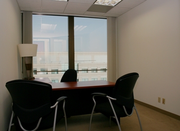 Virtual business address in Long Beach,	 CA, 100 Oceangate (90802) - 7 | MatchOffice.com