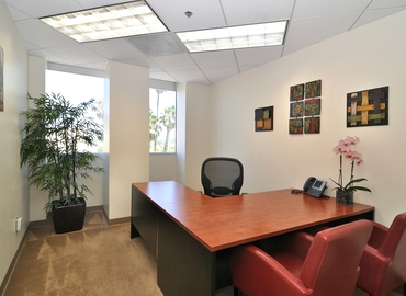 Virtual office space in Panorama City, 	CA, 14500 Roscoe Blvd (91402) - 6 | MatchOffice