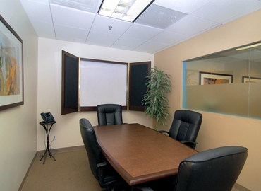 Virtual business address in Panorama City, 	CA, 14500 Roscoe Blvd (91402) - 14 | MatchOffice.com