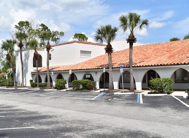 40 m² Business space building for rent in Winter Park, 	FL, Aloma Avenue 2431 (32792) - 1 | MatchOffice