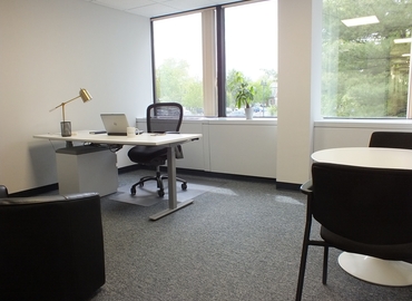 1 m² Business space property available to rent in Darien, CT, Old Kings Highway South 30 (06820) - 6 | MatchOffice.com