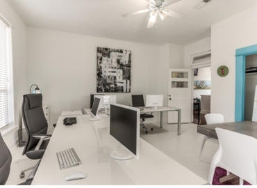 10 m² Serviced office place available to rent in Houston Central, TX, La Branch Street 2502 (77004) - 4 | MatchOffice