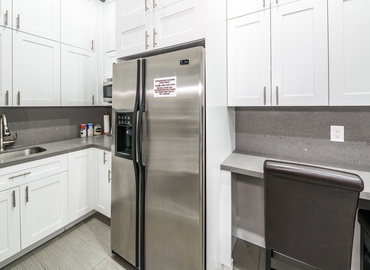 120 m² Business center place available to rent in Hollywood, FL, 1946 Tyler St (33020) - 6 | MatchOffice.com