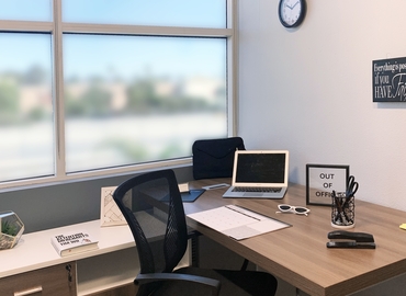 100 m² Coworking space  in Ventura , 1300 Eastman Ave (93003) - 13 | MatchOffice.com