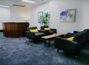 150 m² Business space building for rent in Chapel Hill, NC, 1506 E Franklin St. Ste 300 (27514) - 1 | MatchOffice
