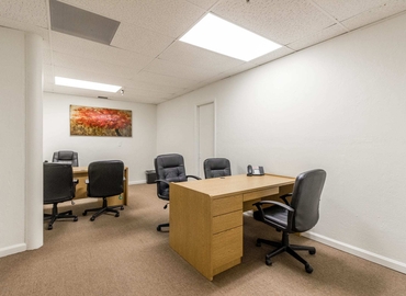 4000 m² Serviced office property for rent in Fort Myers, FL, Cleveland Avenue 3049 (33901) - 4 | MatchOffice.com