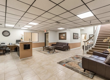 4000 m² Business space building up for rent in Fort Myers, FL, Cleveland Avenue 3049 (33901) - 15 | MatchOffice