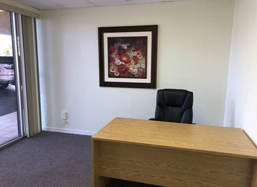 4000 m² Business space property up for rent in Fort Myers, FL, Cleveland Avenue 3049 (33901) - 31 | MatchOffice