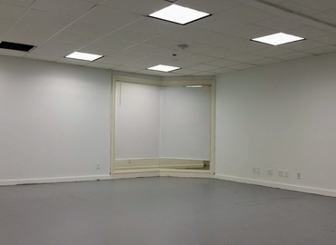 67 m² Business space property up for rent in Miami, FL, 111 Northeast 1st Street (33132) - 0 | MatchOffice