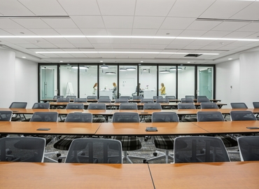 50 m² Conference hall in Washington CBD, DC, 1300 Pennsylvania Ave. (20004) - 3 | MatchOffice.com