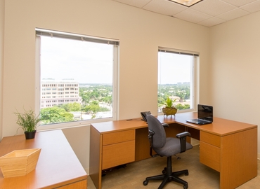 40 m² Business space building up for rent in Boca Raton, FL, 150 East Palmetto Park Road (33432) - 0 | MatchOffice