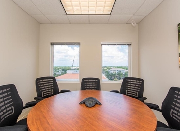 40 m² Business park property up for rent in Boca Raton, FL, 150 East Palmetto Park Road (33432) - 1 | MatchOffice