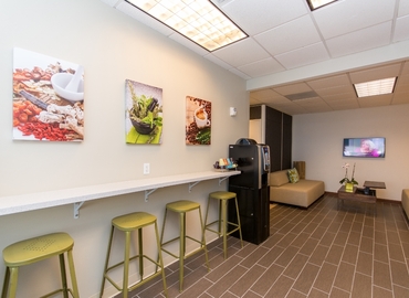 40 m² Business center place available to rent in Boca Raton, FL, 150 East Palmetto Park Road (33432) - 2 | MatchOffice.com