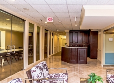 40 m² Business center place up for rent in West Palm Beach, FL, 1645 Palm Beach Lakes Boulevard (33401) - 2 | MatchOffice