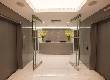 1200 m² Serviced office for rent in New York Midtown East, NY, 3 Columbus Circle, 10019  - 1 | MatchOffice.com