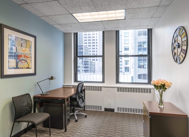 250 m² Business center building up for rent in New York Midtown East, NY, 445 Park Avenue (10022) - 2 | MatchOffice.com