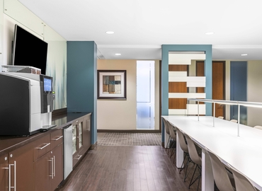 250 m² Business park property for rent in New York Midtown East, NY, 445 Park Avenue (10022) - 4 | MatchOffice