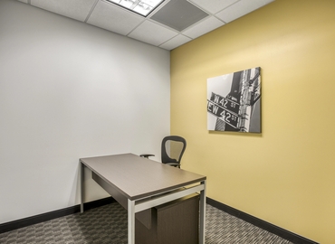 250 m² Business park place available to rent in New York The Village, NY, 101 Avenue of the Americas (10013) - 8 | MatchOffice.com