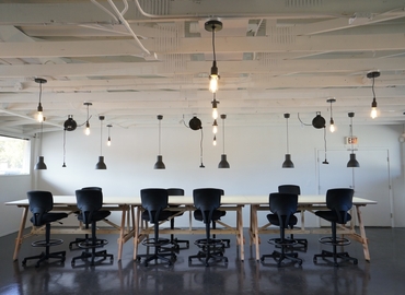 21 m² Business center place available to rent in Troy, MI, 2609 Crooks Rd (48084) - 0 | MatchOffice.com