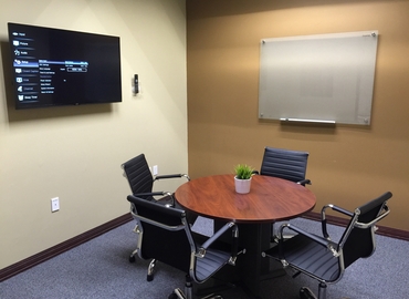 100 m² Serviced office building available to rent in Gilbert, AZ, South Gilbert Road 428 (85296) - 1 | MatchOffice