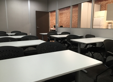 2000 m² Shared office  in Anaheim, CA, 112 E Amerige Ave (92832) - 8 | MatchOffice