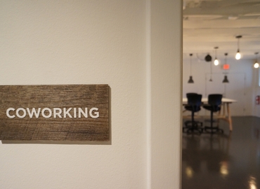 21 m² Business park building up for rent in Troy, MI, 2609 Crooks Rd (48084) - 6 | MatchOffice